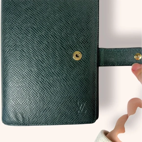 LOUIS VUITTON Epi PM Agenda Planner, Authentic - Picture 4 of 7